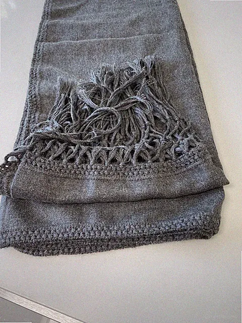 New. Serena And Lily Bodhi Throw Blanket. 100% Baby Alpaca 70” x 52”